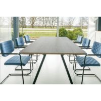 Grote vergadertafel ramo ronde hoek sfeerbeeld